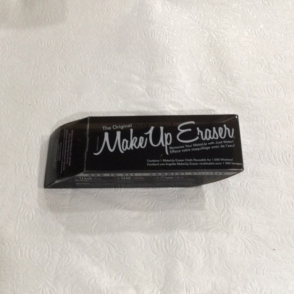 The Original Black Makeup Eraser
